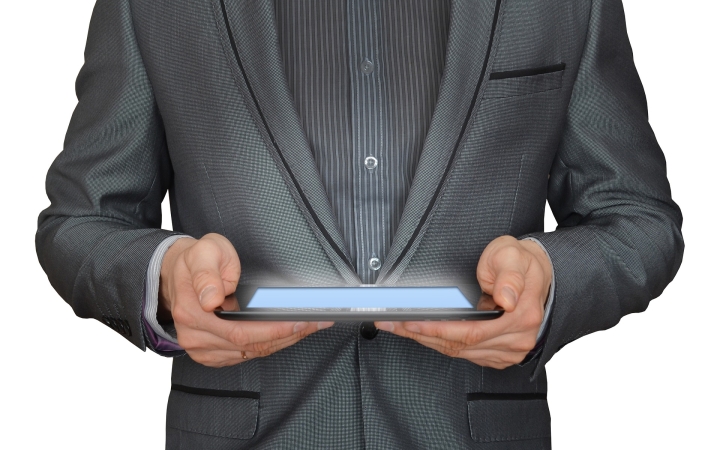 Lakcímbejelentés és elveszett okmányok pótlása online