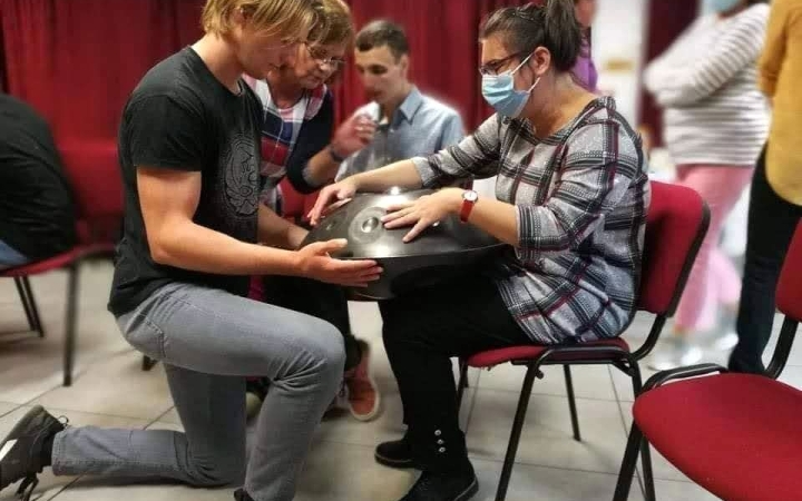 Kelta mollban szól az ajándék Handpan