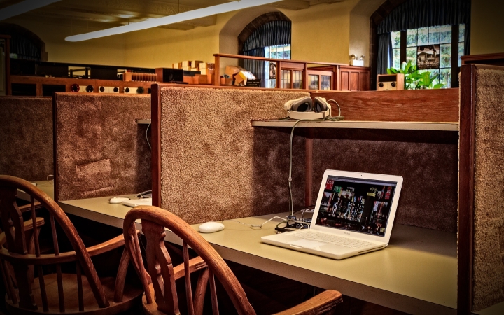 Élőben is közvetíti kulturális rendezvényeit a Várkert Bazár