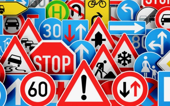 Közlekedés: a hónap végéig tart a "táblavadász" akció! 