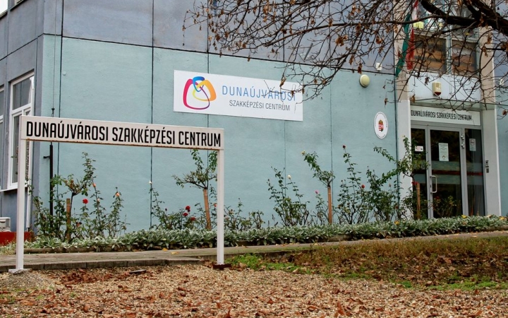 DSTV: újraindul a papíripari képzés a Lorántffyban