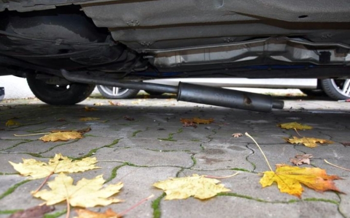 Rendőrkézen a katalizátortolvaj banda (galériával)