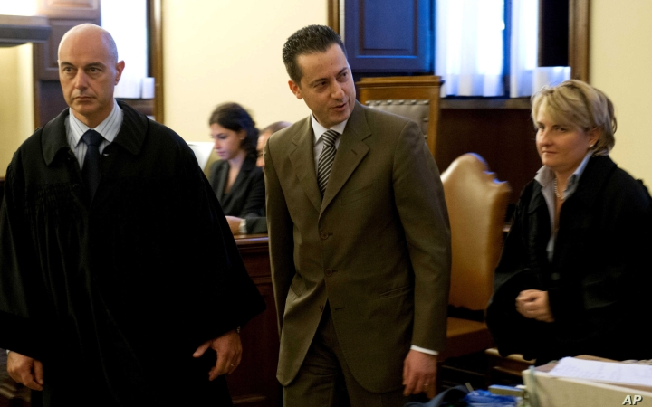 Meghalt a Vatileaks-botrány kirobbantója