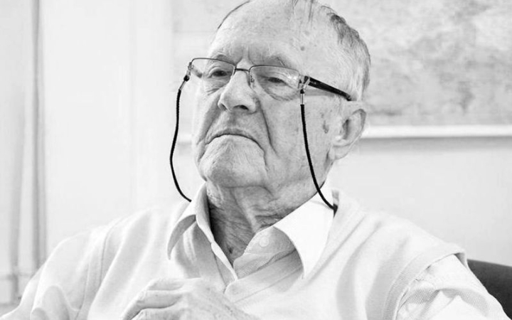 Gyászol a város, elhunyt dr. Bakos Károly 