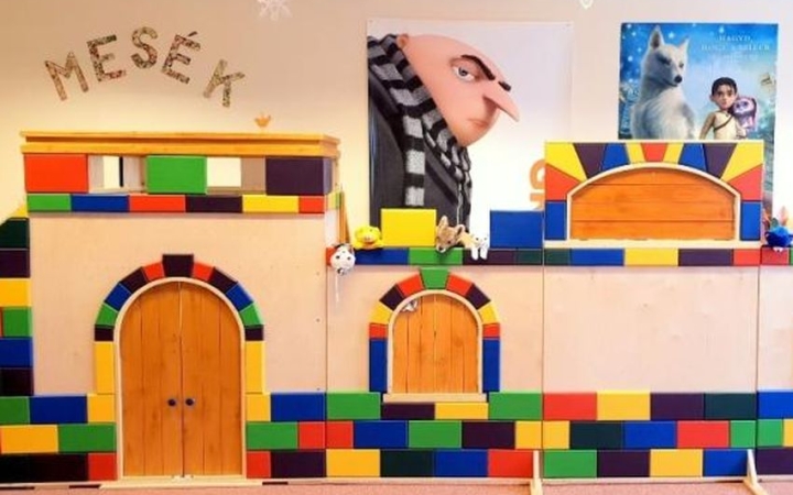 József Attila Könyvtár: pakk pont és online programözön