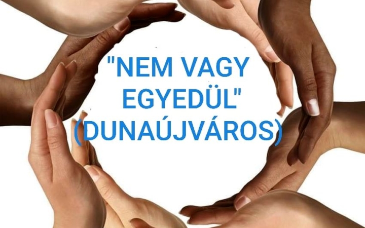 Ünnepre hangol a "Nem vagy egyedül (Dunaújváros)" csoport