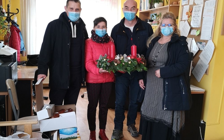 Kincses Kert, Jaszkari Mikulások: ajándékok az átmeneti otthonnak