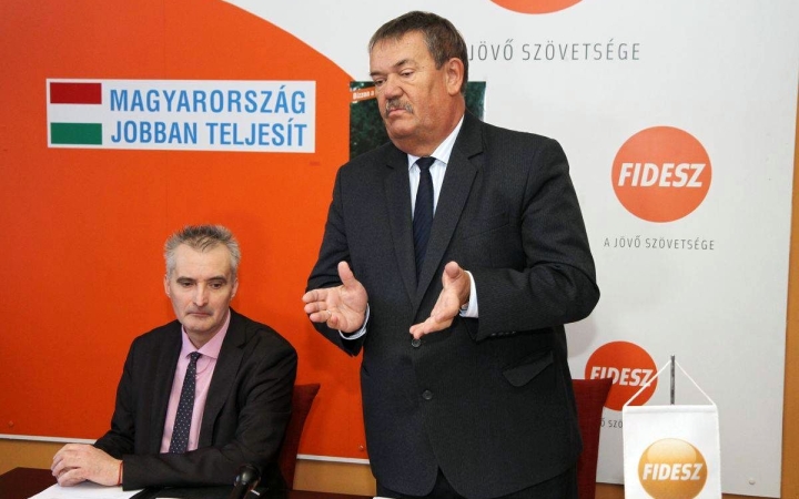 Menesztette Orbán Viktor Galambos Dénes miniszterelnöki biztost