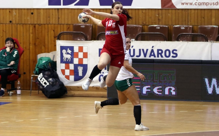 Csoportelsőségre hajt a DKKA