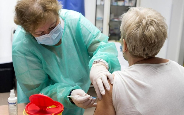 Már kétféle vakcina érkezik Magyarországra