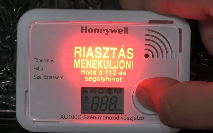 Életet mentett a szénmonoxid-érzékelő Dunaújvárosban