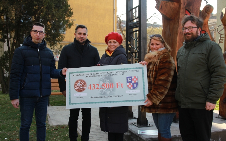 Dunaújváros kenyere – ezúttal a Városvédők Újtelepért Egyesületnek