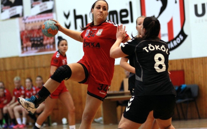 Kézilabda: bajnokhoz méltó zárás