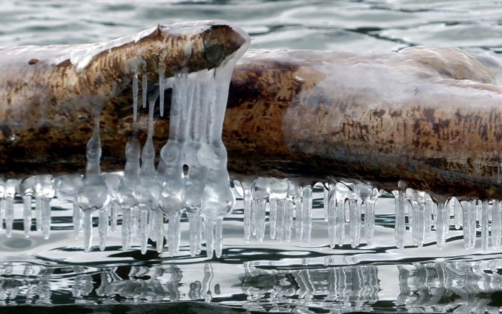 Masszív mínuszok szerdáig – aztán enyhülés, esővel
