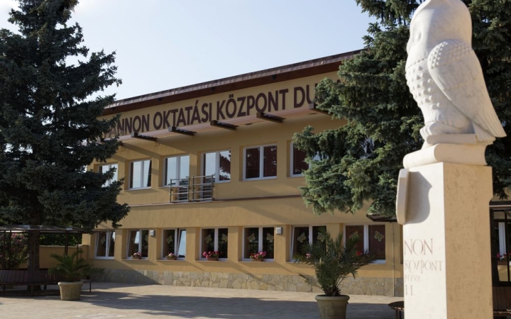 Nyelvtanulás és sikerek a Pannonban