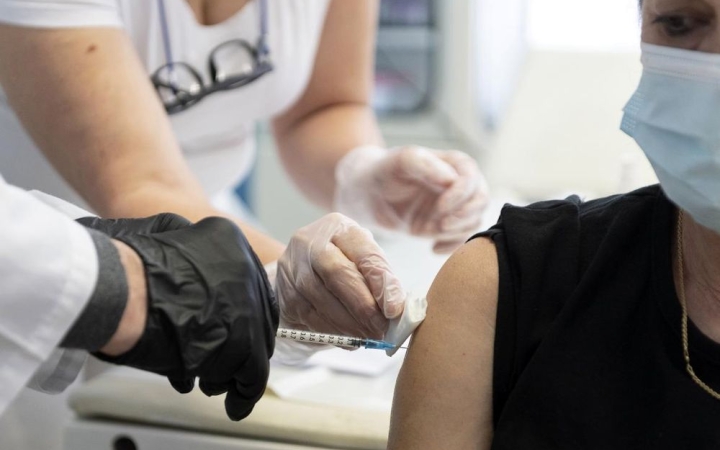 Koronavírus: kit oltanak, mivel és és mikor?