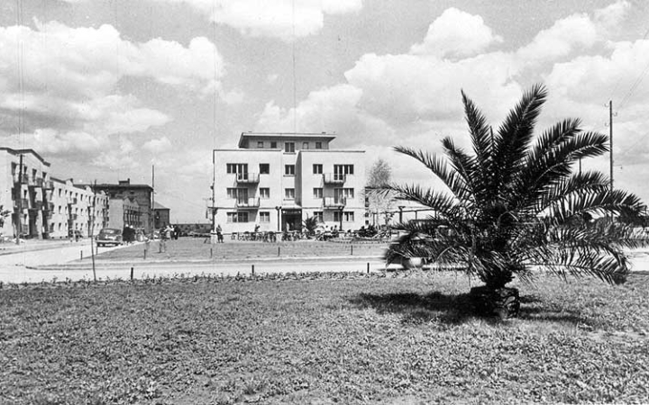 Városmese: "Resztelt máj, meg miegymás..."