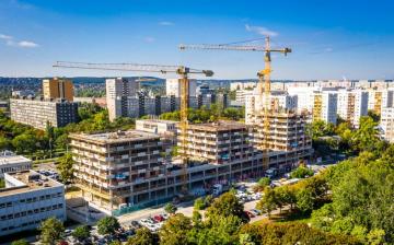 Folyamatos lakásépítési megrendelésekre számítanak az építési vállalkozók