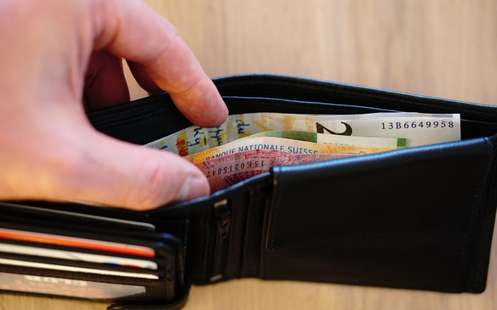 A fiatalok pénzügyileg tudatosabbak, de továbbra is kockázatkerülők