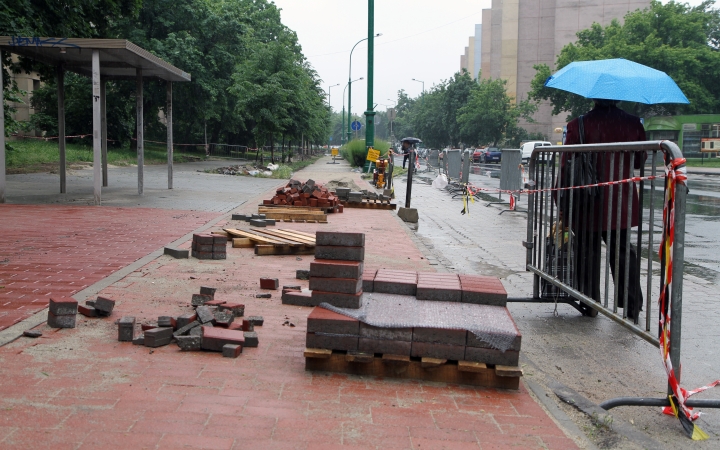 Kerékpárút új buszváróval