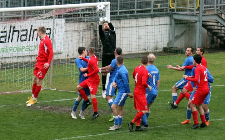 A Kecskemét érkezik