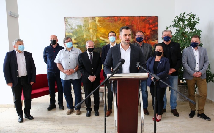 DVCSH: véget ért egy mérgező kapcsolat