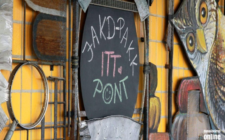 Újra nyitva a könyvtár – de tovább él a JAKD-Pakk Pont is!