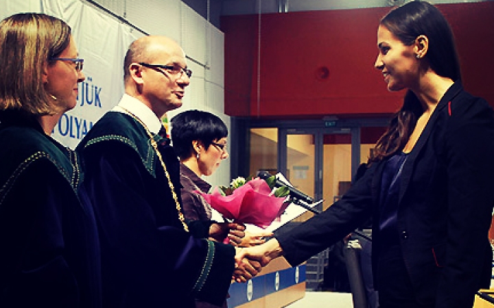 Főiskola: tanévnyitó, főszámokkal