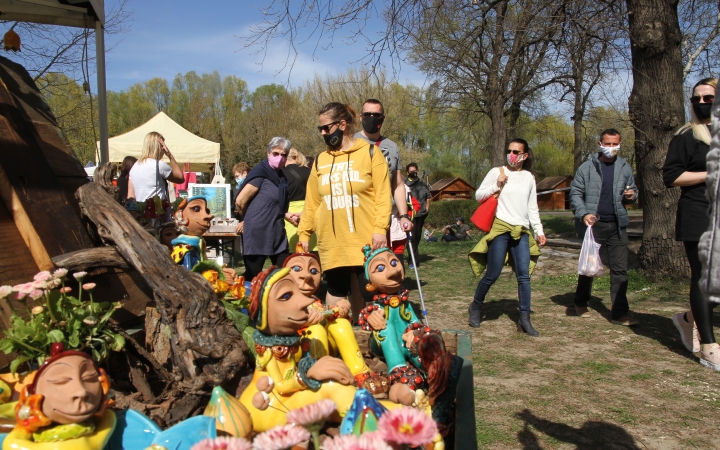 Tavaszimádó kincsvadászatra készülnek