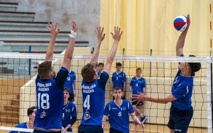 Bronzérmes serdülők!