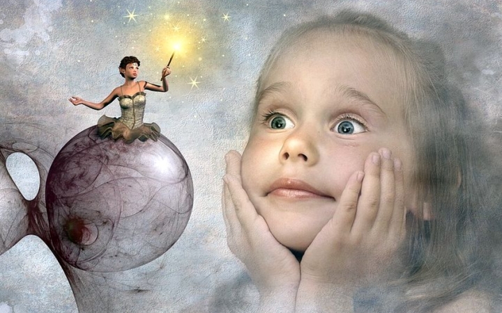 Online gyereknap a könyvtárral