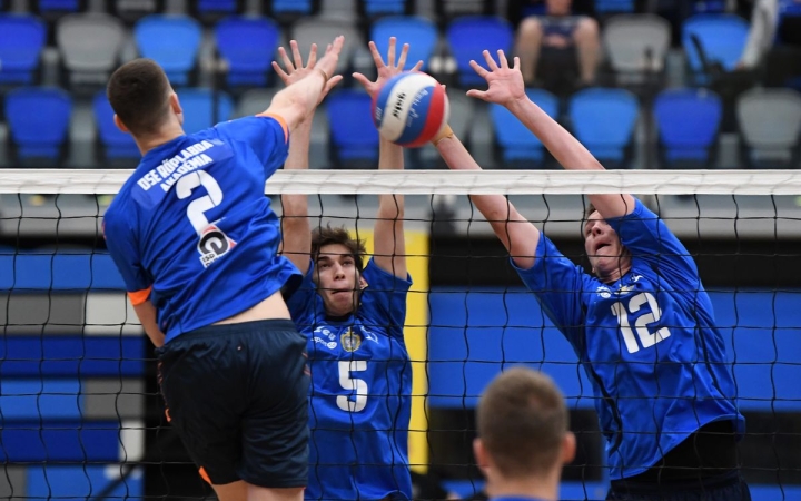 Röplabda: bajnok a junior csapat