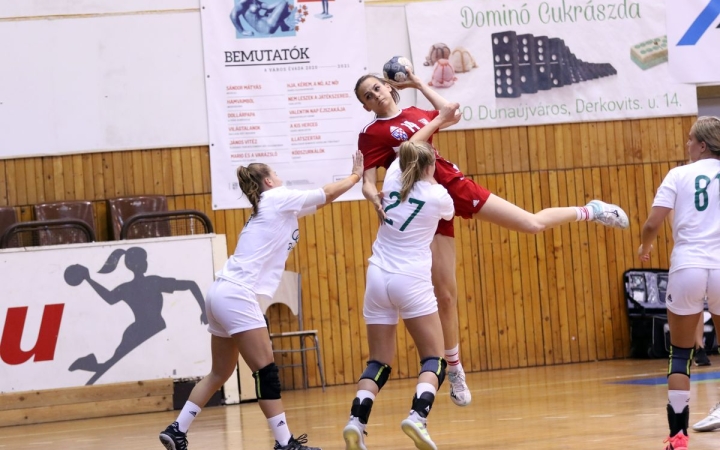 Döntetlennel zártak a fiatalok