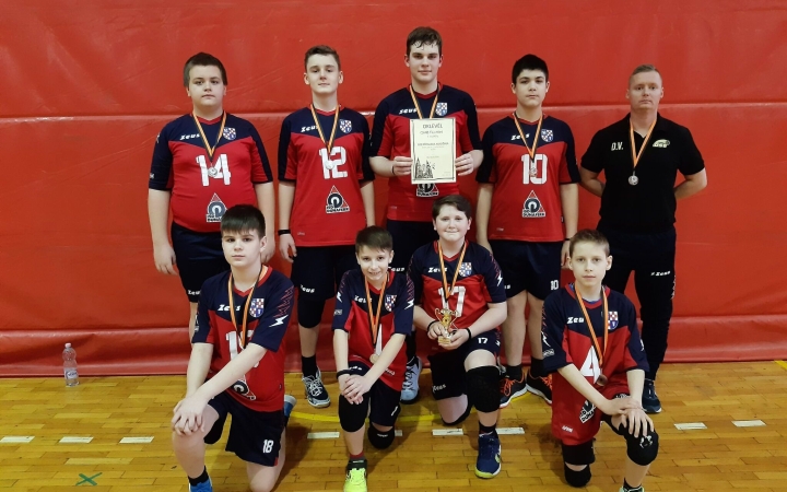 Fényes éremben reménykednek a fiatalok