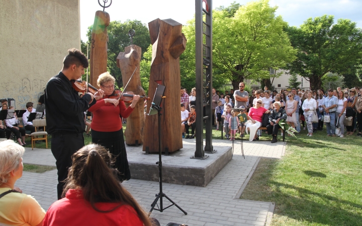 Szabadtéri koncerttel búcsúztak a tanévtől (galériával)