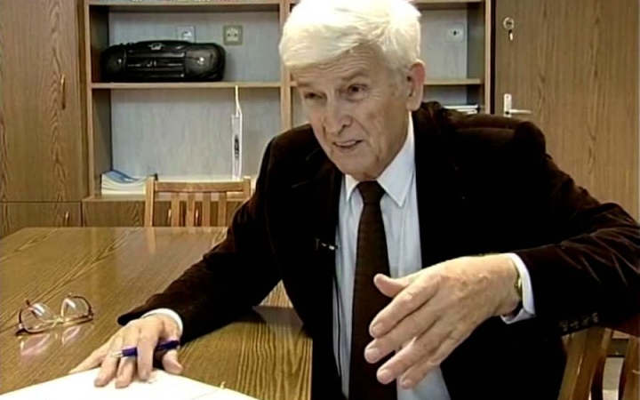 Gyászol a város oktatási szférája: elhunyt dr. Kántor Károly