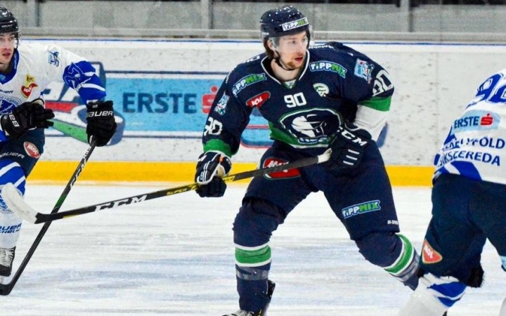 Hazatér a fiatal hátvéd!