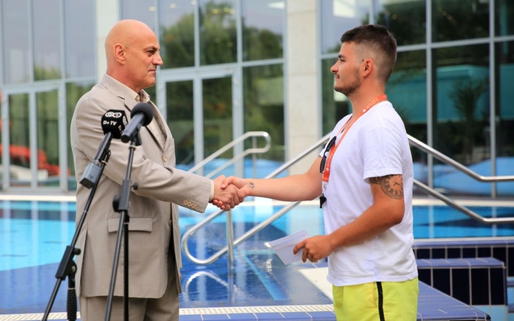 Életmentés az élményfürdőben