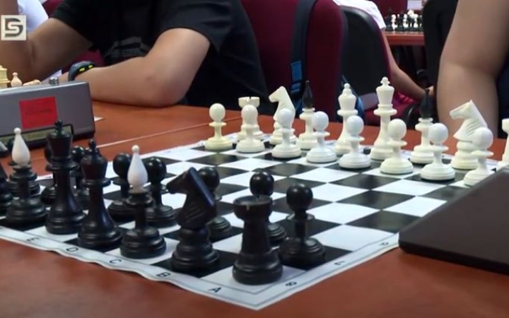 DSTV: sakk és matt az MMK-ban