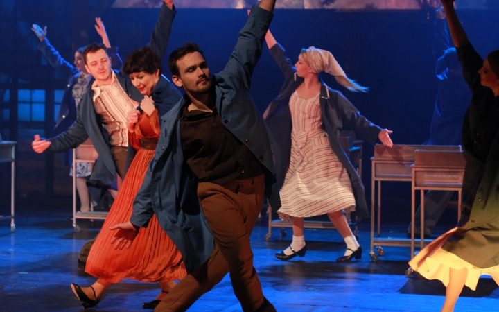 DSTV: Nem leszek a játékszered!