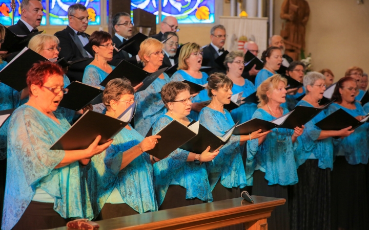 A Mária-kiskerttől a vegyeskari csodáig (galériával)