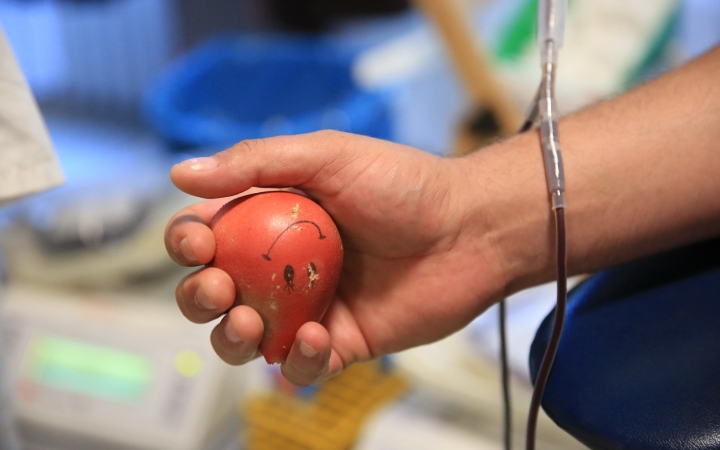 Mind többen értik, érzik: vért adni menő!