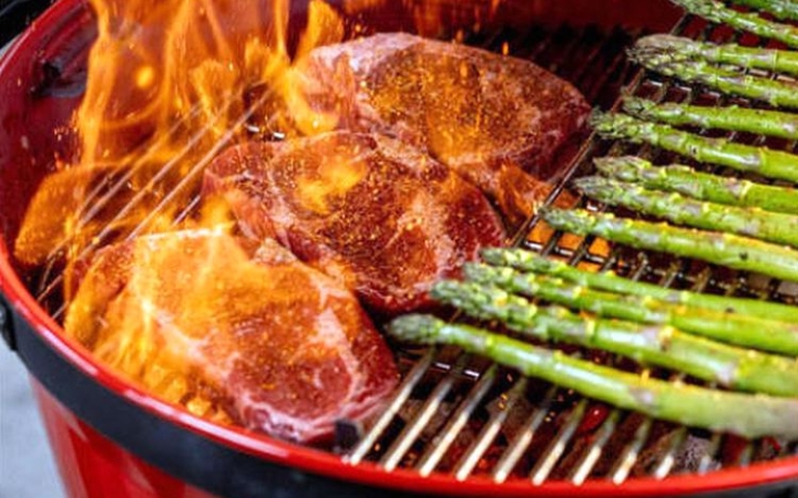 Tűzgyújtási útmutató gömbgrillhez