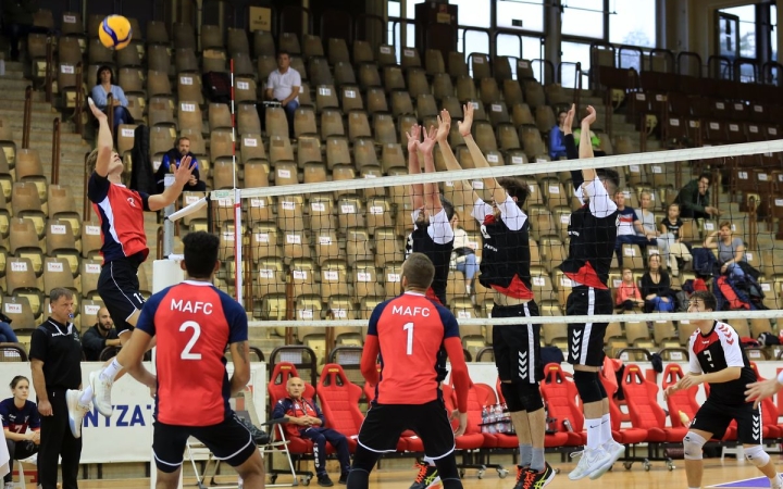 Szoros vereség a bajnoki nyitányon