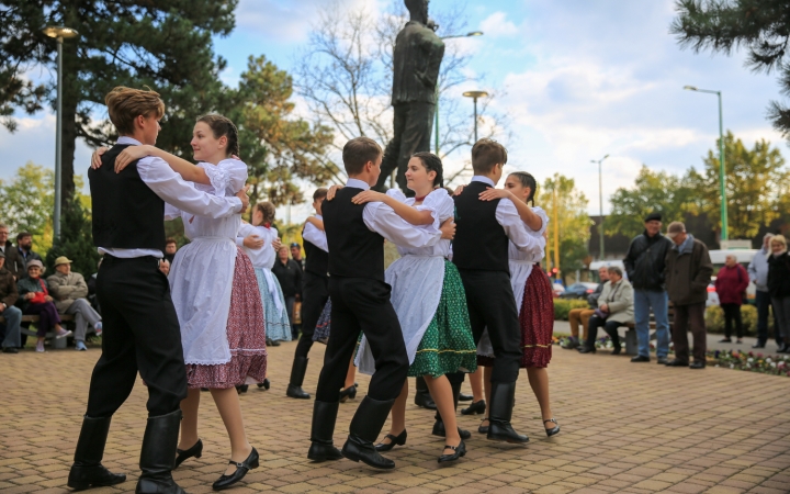 Legendás vezető nevét őrzi az ikonikus helyszín (galériával)