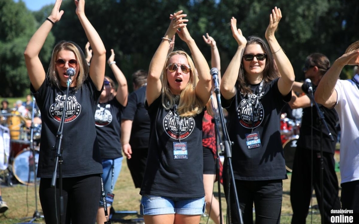 CityRocks: Pink Floyd – Another Brick In The Wall