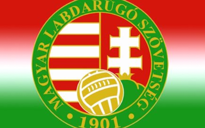 Labdarúgás: tizenketten az élvonalban