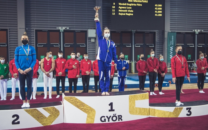 Bravúros bronz egyéni összetettben