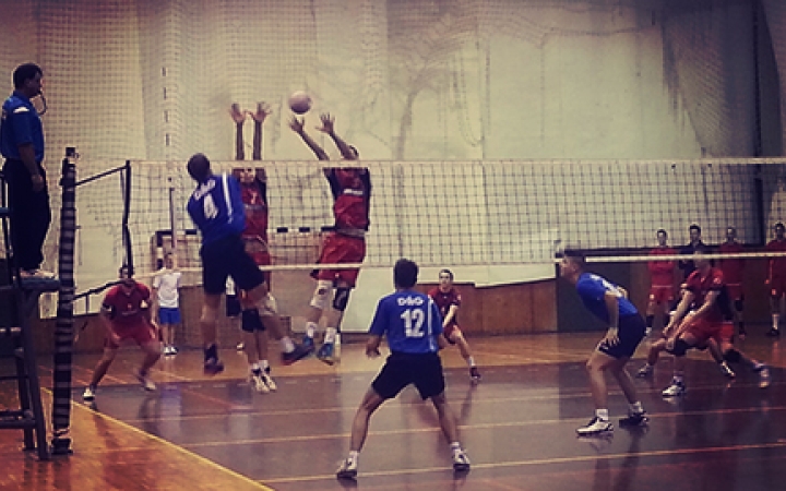 Röplabda: tisztes vereség