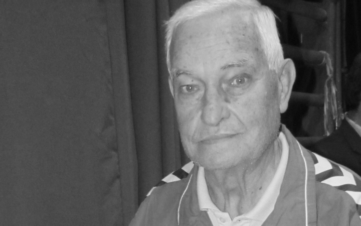 Török József emlékére